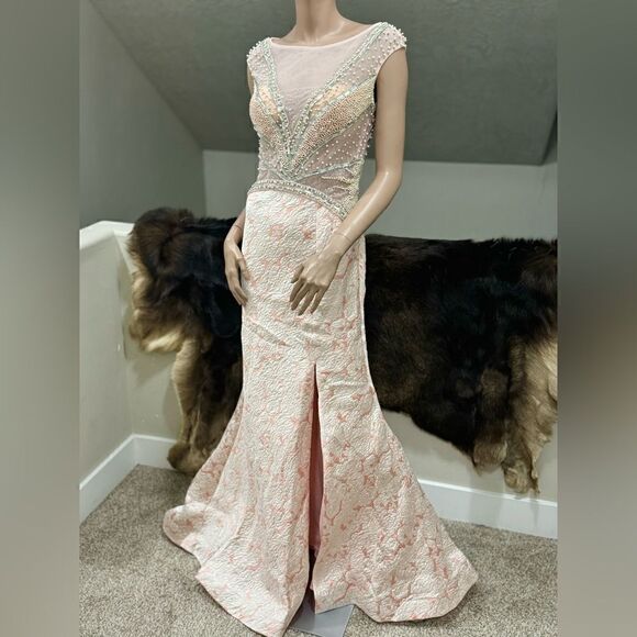 Custom Design Sample, Stunning Beads/Rhinestones Jacquard Brocade Fishtail Gown - Picture 5 of 15